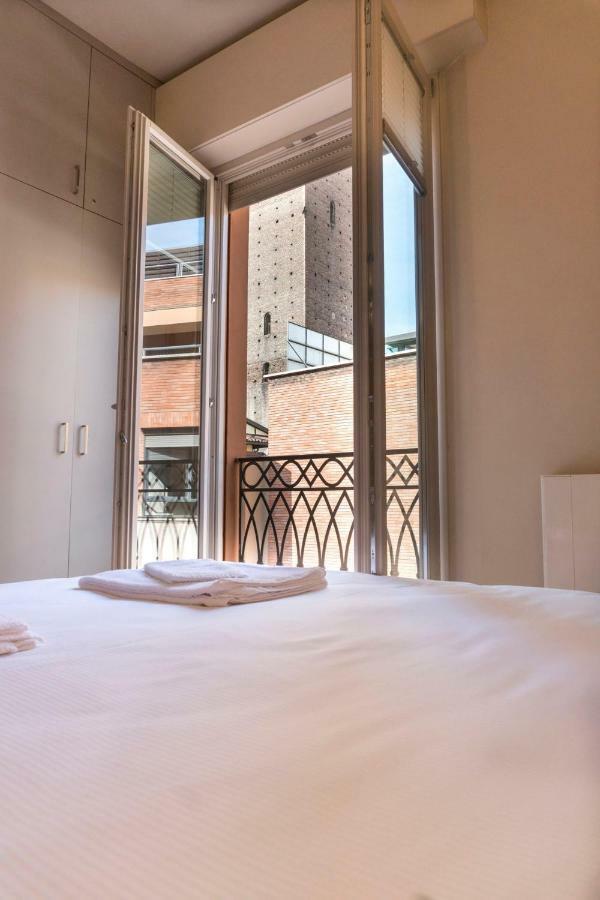 Bologna Elegance Apartment Екстериор снимка